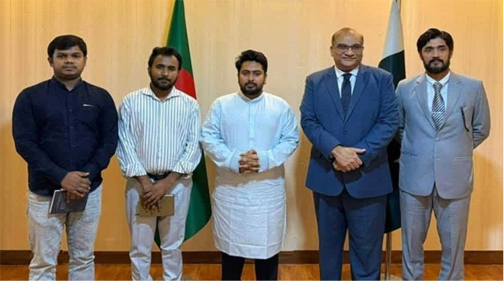 পাকিস্তানের হাইকমিশনারের সঙ্গে এনসিপি নেতাদের বৈঠক