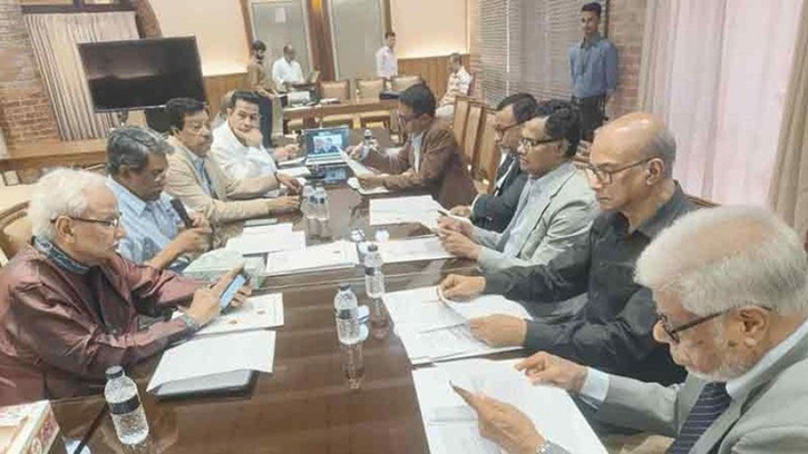 সনদ বাস্তবায়নে বিশেষজ্ঞদের সাথে কমিশনের বৈঠক