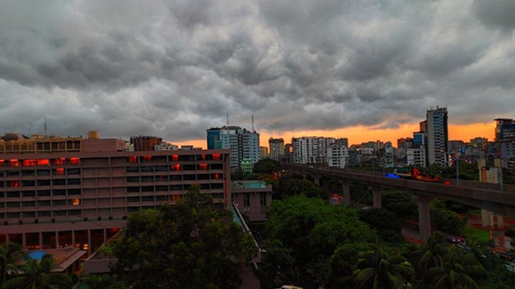 মেঘলা থাকতে পারে ঢাকার আকাশ, নেই বৃষ্টির আভাস