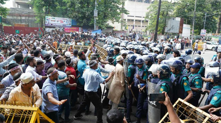 এবার শিক্ষকদের ‘মার্চ টু যমুনা’ কর্মসূচি ঘোষণা