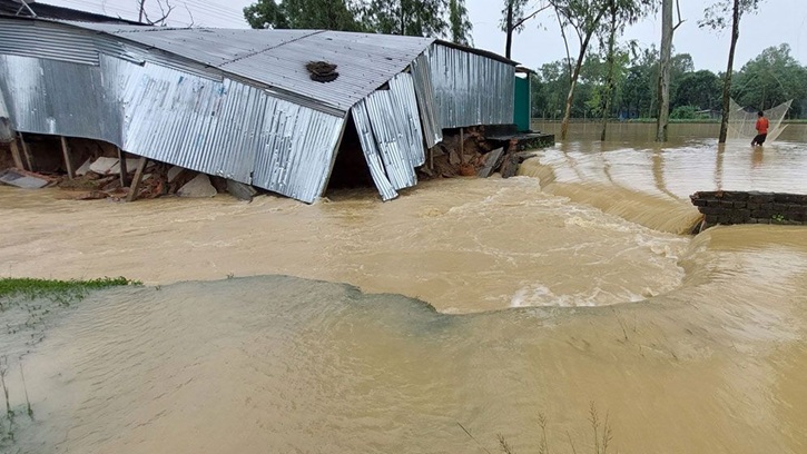 বন্যা নিয়ে দুঃসংবাদ, ডুবতে পারে ১২ জেলা