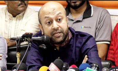 নির্বাচন কমিশনের ওপর যে ‘গুরুতর অভিযোগ’ তুললেন ব্যারিস্টার ফুয়াদ