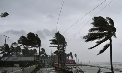 সন্ধ্যার মধ্যে ৩ অঞ্চলে ঝড়ের আভাস