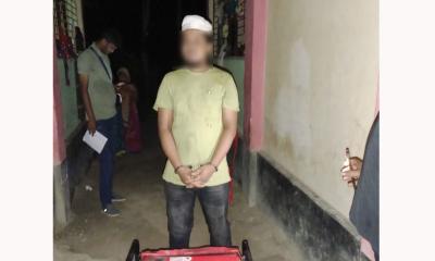 নুরাল পাগলার দরবার থেকে জেনারেটর চুরি করা যুবক গ্রেপ্তার