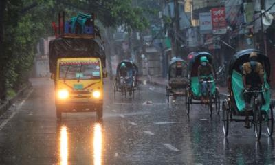 সারাদেশে বজ্রসহ বৃষ্টির আভাস