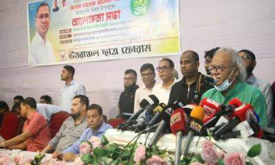 ফ্যাসিবাদের সমর্থকদের আইনের আওতায় আনা উচিত: রিজভী