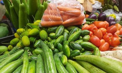 ৮০ টাকার নিচে কোনও সবজি নেই বাজারে
