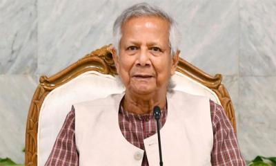 রাজনৈতিক দলগুলোর সঙ্গে প্রধান উপদেষ্টার জরুরি বৈঠক