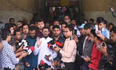 নুরের উন্নত চিকিৎসা নিয়ে সরকারের গড়িমসি স্পষ্ট: রাশেদ খান