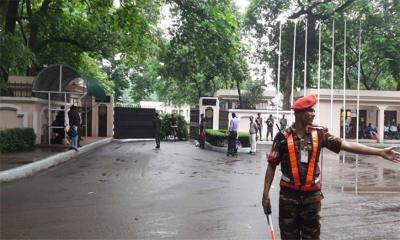 প্রধান উপদেষ্টার সঙ্গে বৈঠকে জামায়াত