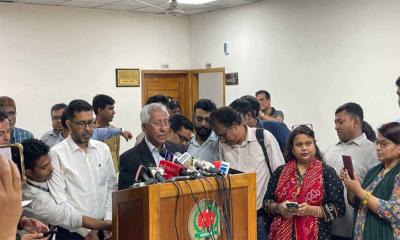 গণভোট নিয়ে এখনো সিদ্ধান্ত নেয়নি ইসি