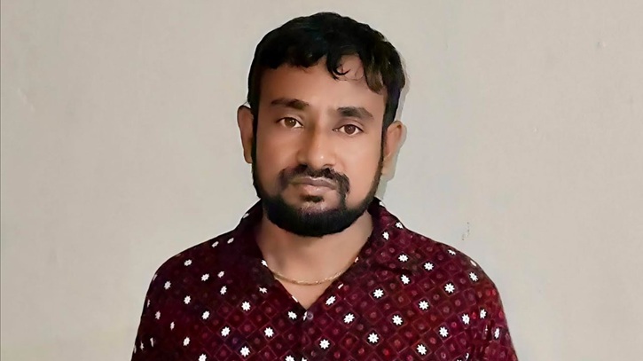 বাউফলে হত্যা মামলার পলাতক আসামি গাজীপুরে গ্রেপ্তার