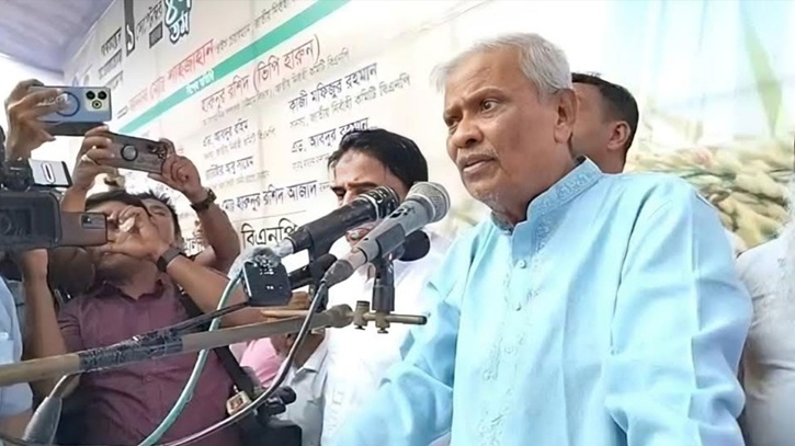 ‘দেশি-বিদেশি ষড়যন্ত্রের কারণে রাজনীতির আকাশে মেঘের ঘনঘটা’