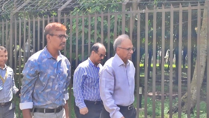 বাতি নিভিয়ে করা হয় বিবস্ত্র, নির্যাতনে জ্ঞান হারিয়ে ফেলি