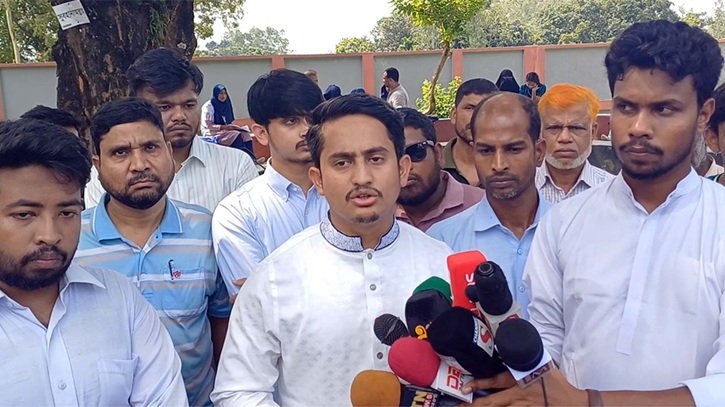 নির্বাচন কমিশন চাপের কাছে নত হয়ে সিদ্ধান্ত নিচ্ছে: সারজিস আলম