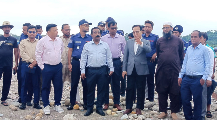 সাদাপাথর প্রতিস্থাপনে ৫০০ শ্রমিক, সময় লাগবে ১৫ দিন: জনপ্রশাসনসচিব