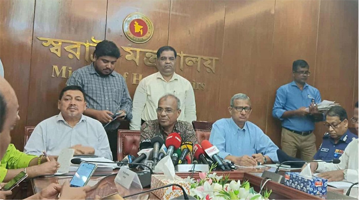 পূজায় মণ্ডপে মদ-গাঁজা নিষিদ্ধ, ৩৩ হাজার মণ্ডপে হবে দুর্গাপূজা
