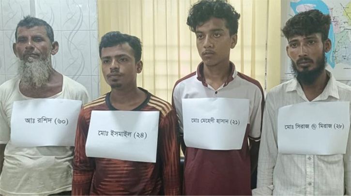 চুল কেটে জুতার মালা পরিয়ে নারীকে শাস্তি, মূল হোতাসহ আটক ৫