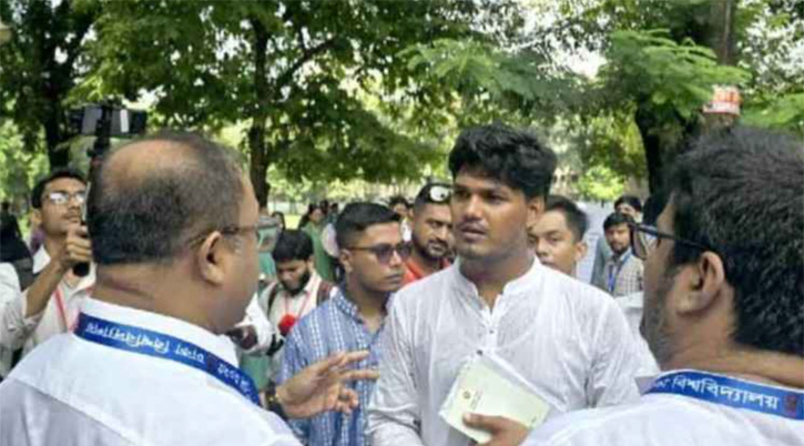 ডাকসু নির্বাচন: আচরণবিধির ভঙ্গের অভিযোগ ছাত্রদল-শিবিরের বিরুদ্ধে