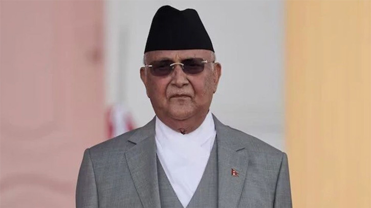 হাসিনা-স্টাইলে পালাচ্ছেন নেপালের প্রধানমন্ত্রী?