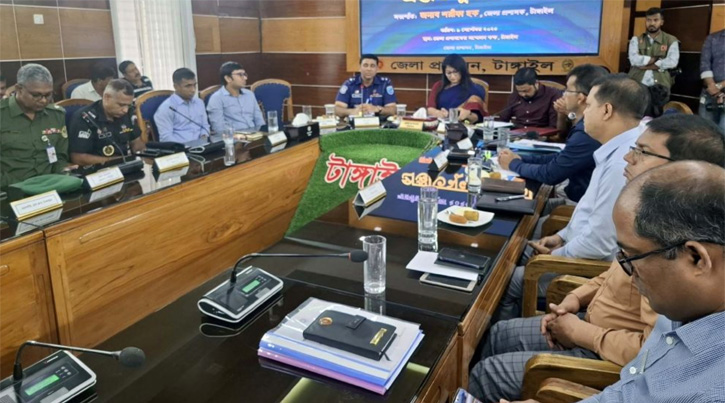 টাঙ্গাইলে দুর্গাপূজা উদযাপনে প্রস্তুতি সভা