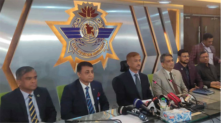 ‘ইমপোর্ট কুরিয়ার সেকশন থেকে আগুনের সূত্রপাত বলে মনে হচ্ছে’